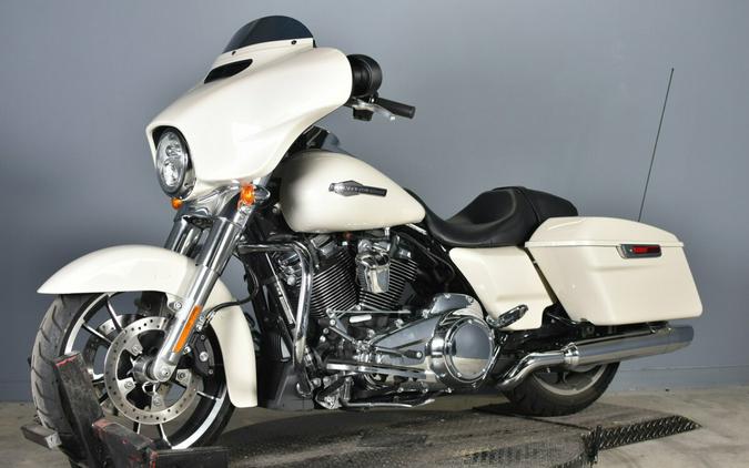 2022 Harley-Davidson Street Glide