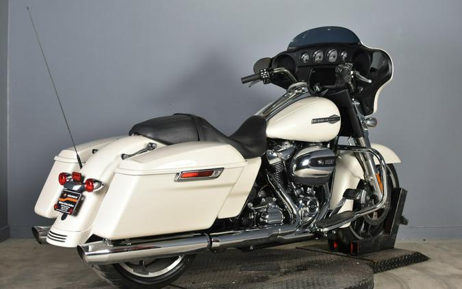2022 Harley-Davidson Street Glide