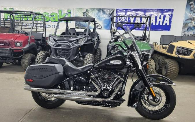 2021 Harley-Davidson Softail® Heritage Classic 114