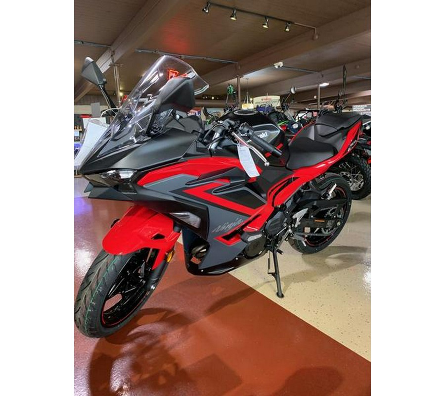 2024 Kawasaki Ninja® 500 SE ABS