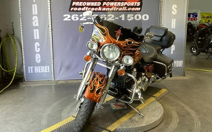2009 Harley-Davidson® FLHRC - Road King® Classic