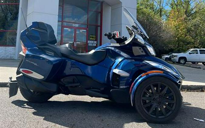 2016 Can-Am Spyder RT-S