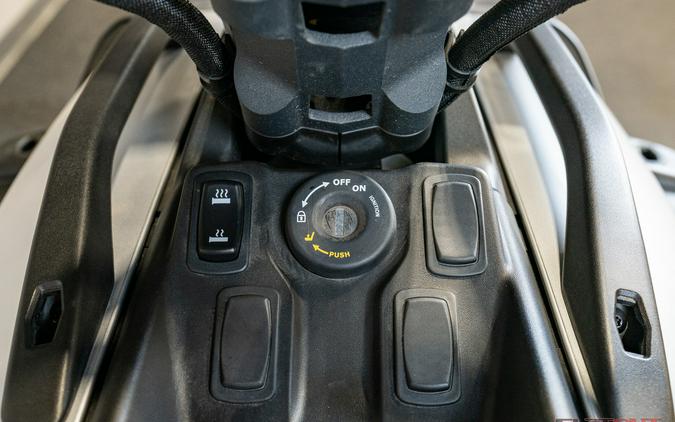 2025 CANYON XT - Can-Am
