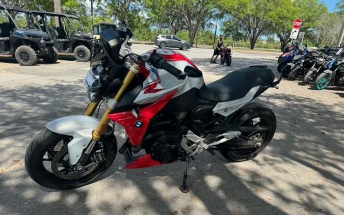 2021 BMW F 900 R Black Storm Met.