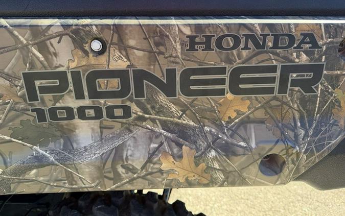 2023 Honda Pioneer 1000-6 Deluxe Crew