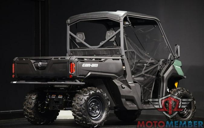 2025 Can-Am Defender DPS HD9