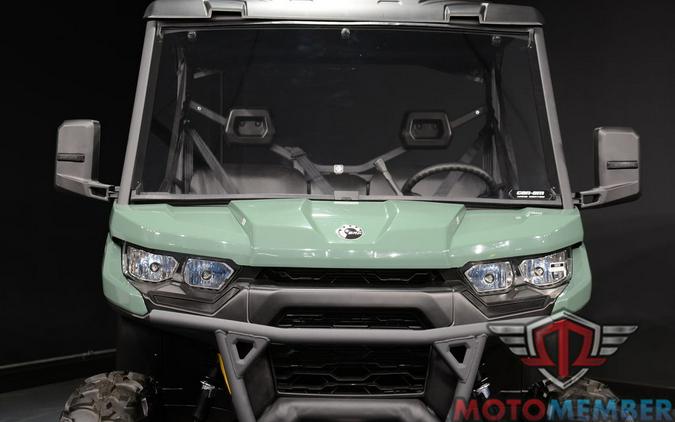 2025 Can-Am Defender DPS HD9