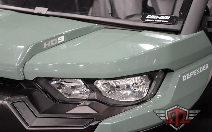 2025 Can-Am Defender DPS HD9