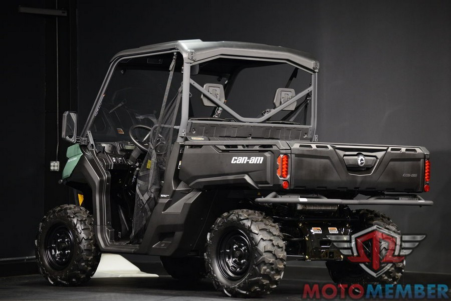 2025 Can-Am Defender DPS HD9