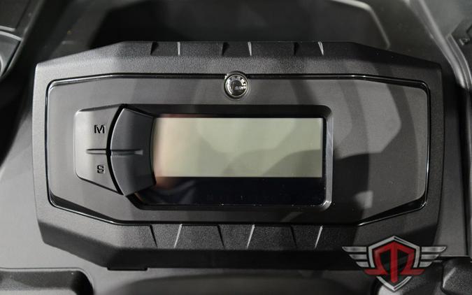 2025 Can-Am Defender DPS HD9