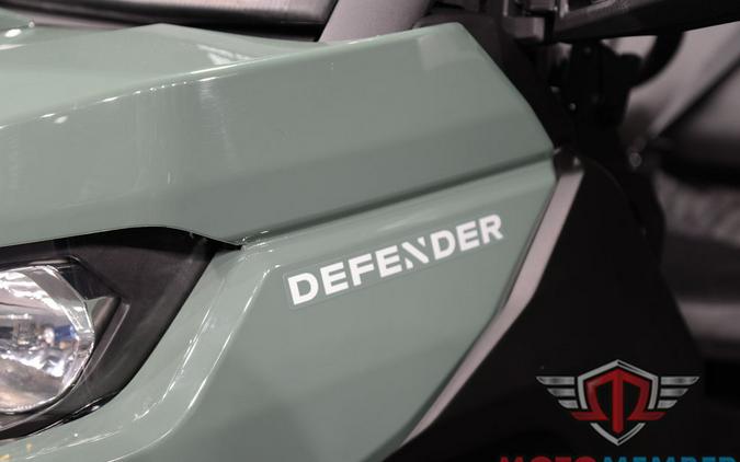 2025 Can-Am Defender DPS HD9