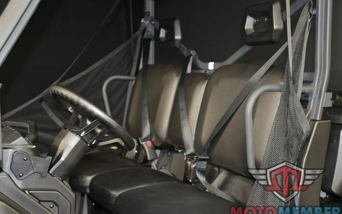 2025 Can-Am Defender DPS HD9
