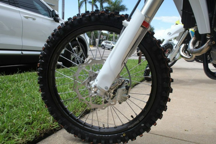 2025 Husqvarna FC 250