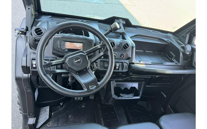 2025 Can-Am DEFENDER HD9 DPS CAB 4X4