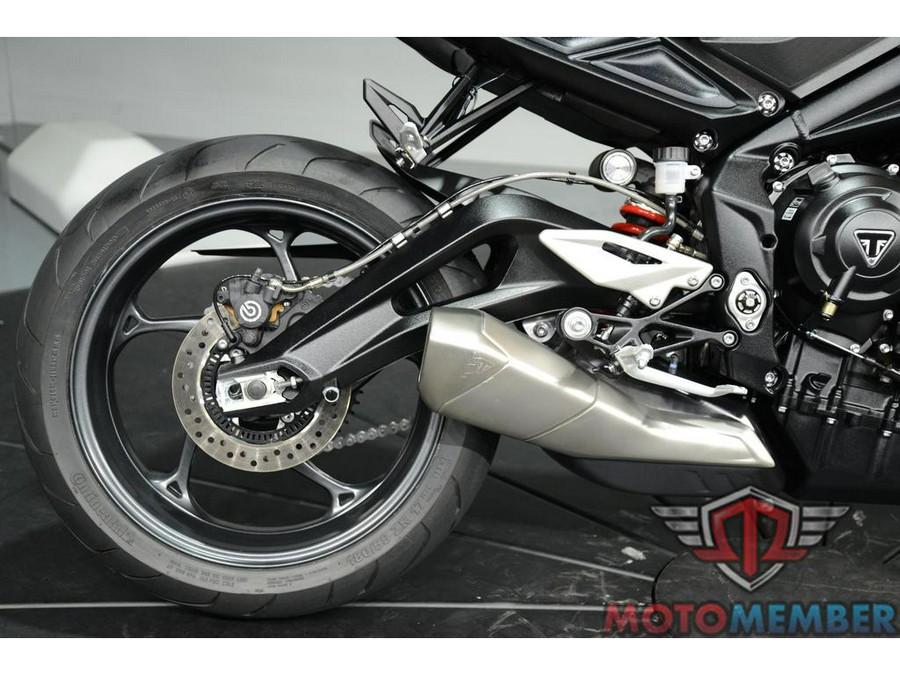 2025 Triumph STREET TRIPLE 765 R