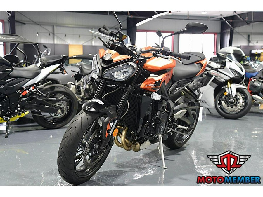 2025 Triumph STREET TRIPLE 765 R