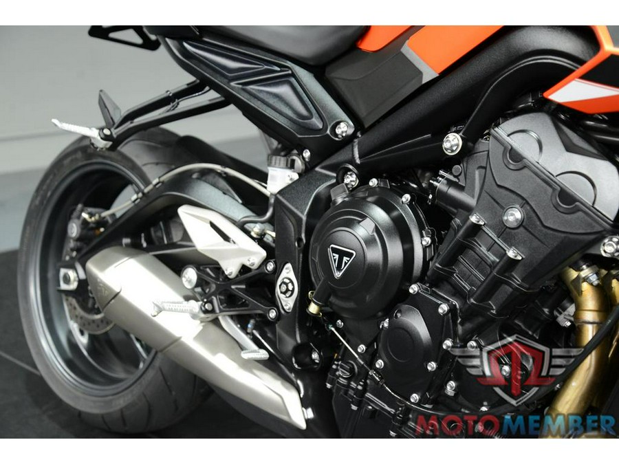 2025 Triumph STREET TRIPLE 765 R