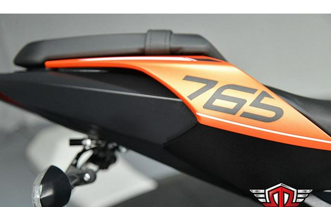 2025 Triumph STREET TRIPLE 765 R