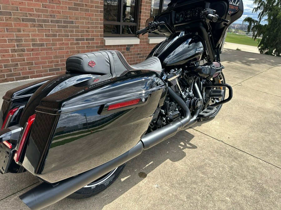 2024 Harley-Davidson Street Glide FLHX with ST Package