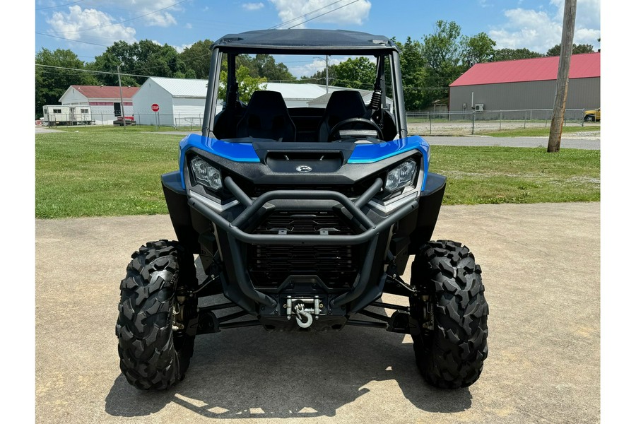 2023 Can-Am COMMANDER 700 XT