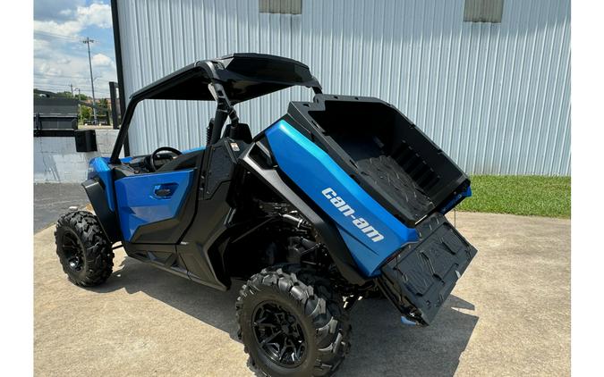 2023 Can-Am COMMANDER 700 XT