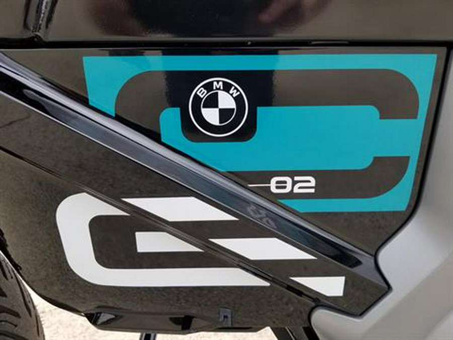 2024 BMW CE 02