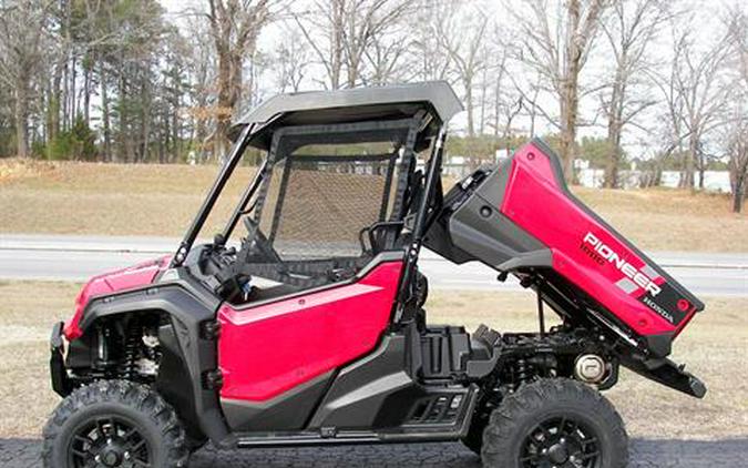2025 Honda Pioneer 1000 Deluxe