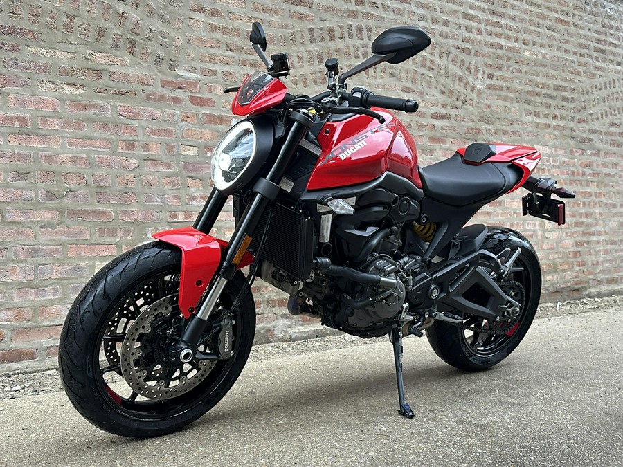 2023 Ducati Monster Plus