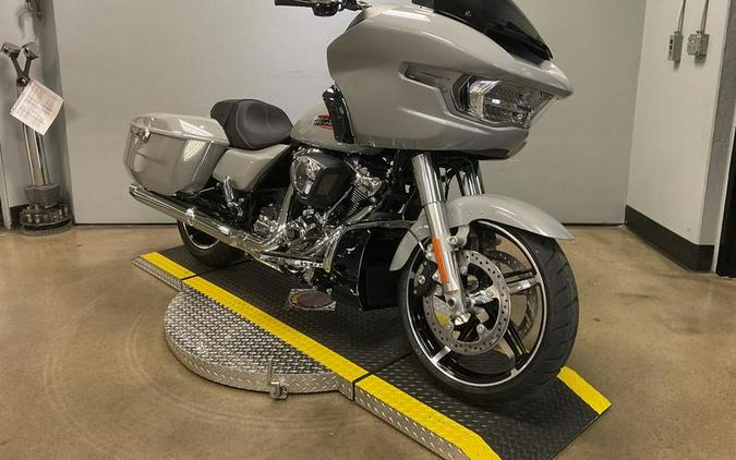 2024 Harley-Davidson® FLTRX - Road Glide®