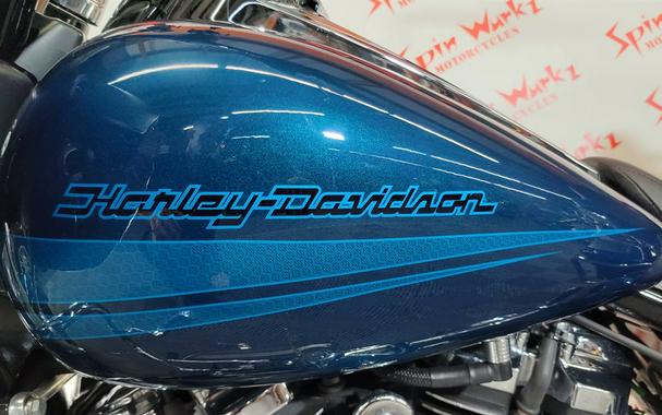 2020 Harley Davidson Road Glide Fltrx
