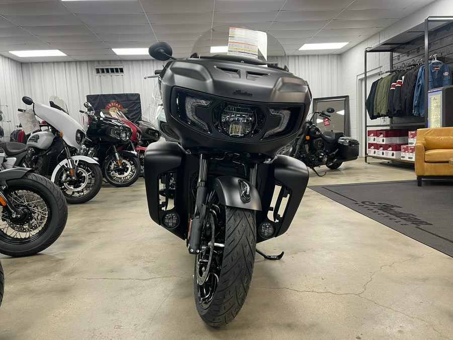 2025 Indian Motorcycle Pursuit® Dark Horse® with 112