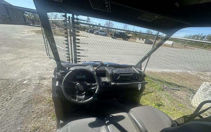 2026 Can-Am Defender XT HD9