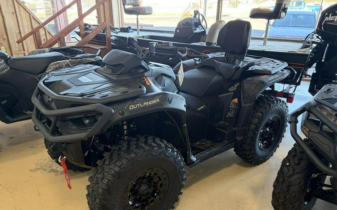 2026 Can-Am® Outlander MAX Backcountry Multicam Dark Camo