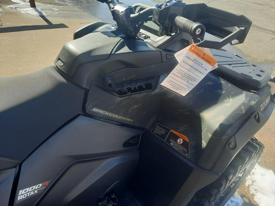2026 Can-Am® Outlander MAX Backcountry Multicam Dark Camo
