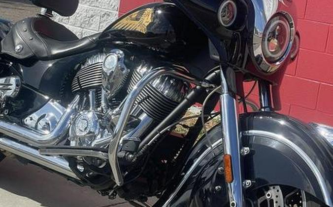2015 Indian Motorcycle® Chieftain® Thunder Black