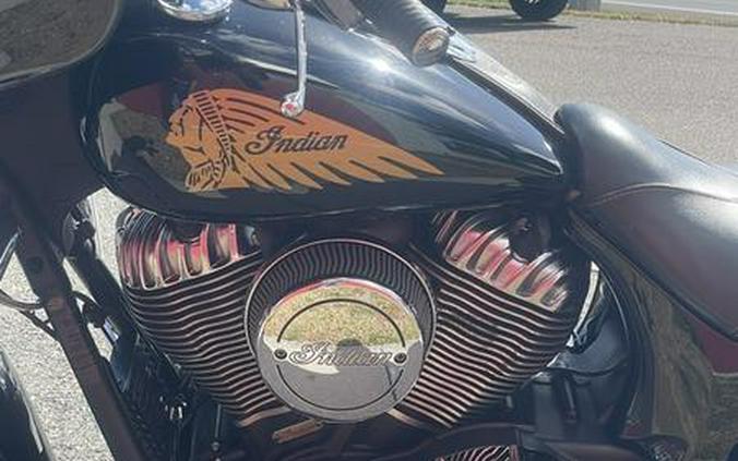 2015 Indian Motorcycle® Chieftain® Thunder Black