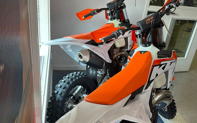 2023 KTM 250 XC