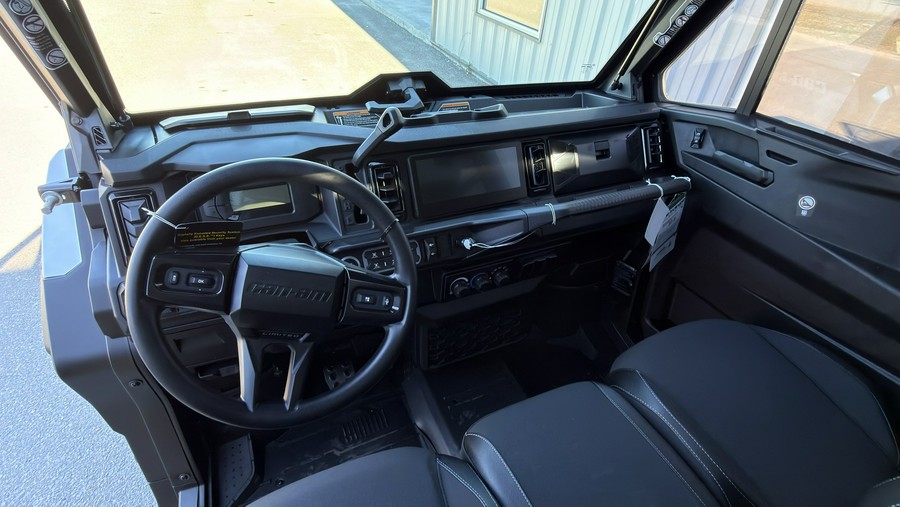 2026 Can-Am Defender Limited HD11