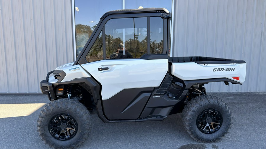 2026 Can-Am Defender Limited HD11