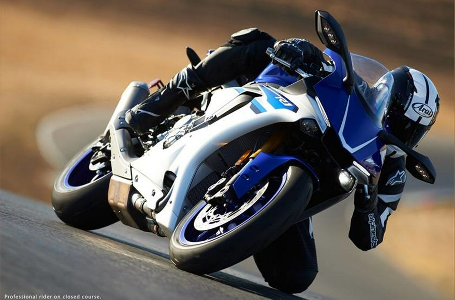 2016 Yamaha YZF-R1S