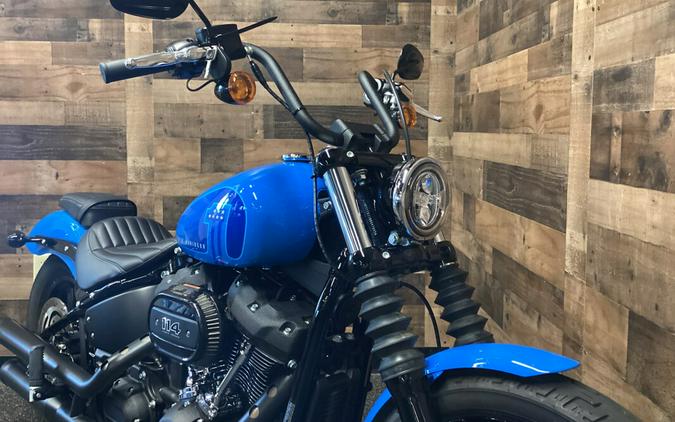 2022 Harley-Davidson Street Bob 114 Fastback Blue FXBBS