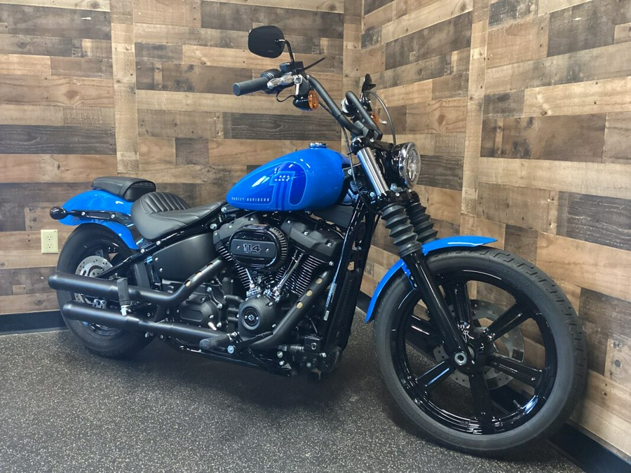 2022 Harley-Davidson Street Bob 114 Fastback Blue FXBBS