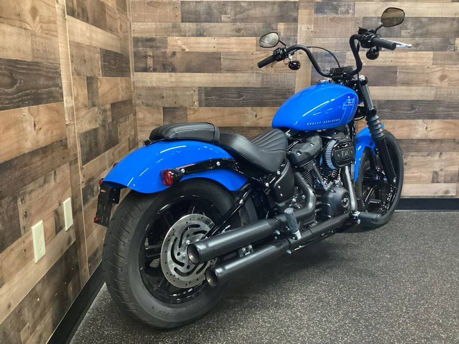 2022 Harley-Davidson Street Bob 114 Fastback Blue FXBBS