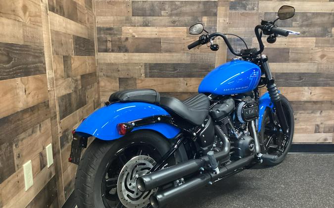 2022 Harley-Davidson Street Bob 114 Fastback Blue FXBBS