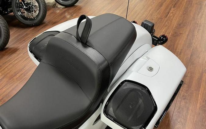 2025 Indian Chieftain Powerplus Dark Horse 112 W/Powerband G