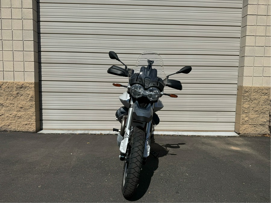 2025 Moto Guzzi V85 TT