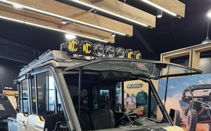 2025 Can-Am® Defender MAX Limited HD10 Desert Tan & Stealth Black