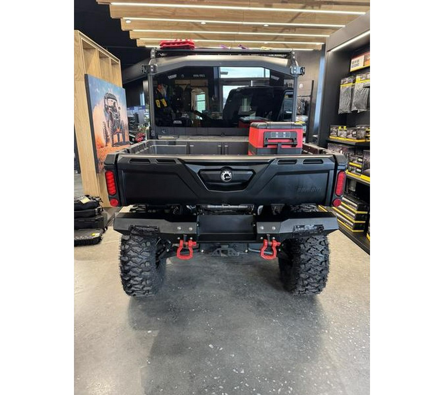 2025 Can-Am® Defender MAX Limited HD10 Desert Tan & Stealth Black