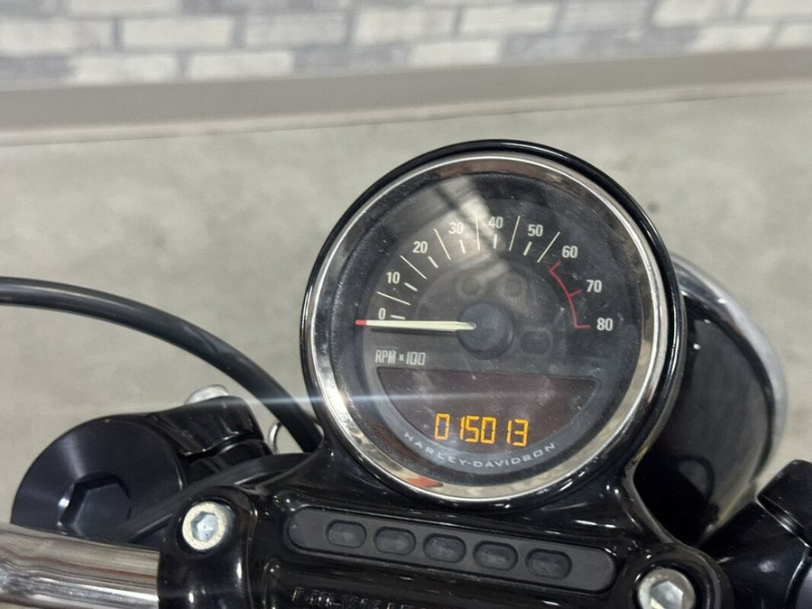 xl1200cx 2016 Roadster™