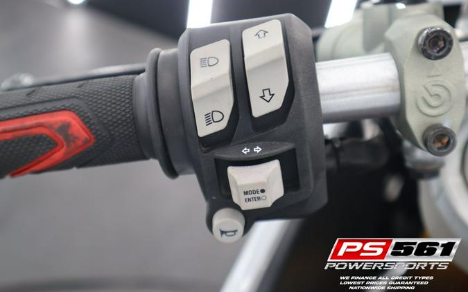 2024 Ducati SuperSport 950 S